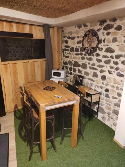 Nuit Romantique Avec Spa Privatif Meilhaud Buitenkant foto